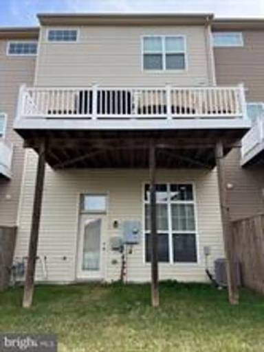 Main picture of 9075 Alexander Way