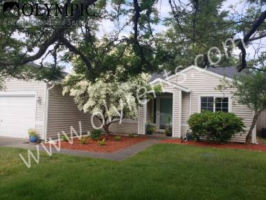 Main picture of 3417 Beth Ct NE