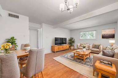 Main picture of 3815 Guadalupe St