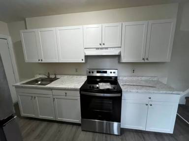 Main picture of 1039 Cotton St