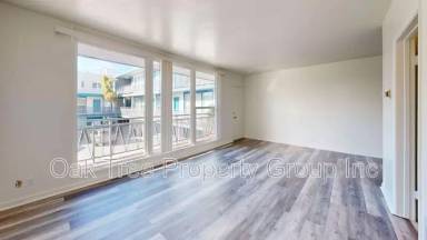 Main picture of 444 28th St
