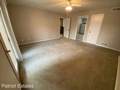 Main picture of 109 N Jefferson St
