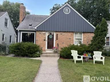 Main picture of 4444 Cedar Ave S