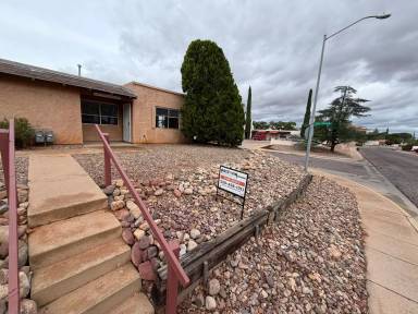Main picture of 1417 Plaza Merito