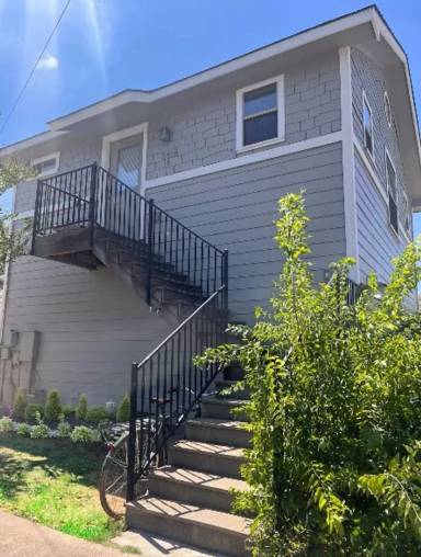 Main picture of 5413 Roosevelt Ave