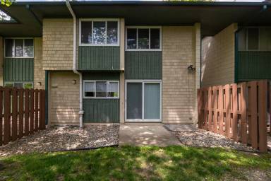 Main picture of 1791 Hideaway Ln