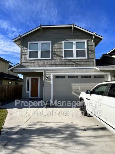 Main picture of 161 NW 29th St