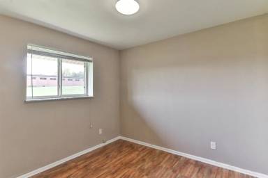 Main picture of 497 S. Holmes - B