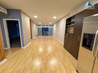 Main picture of West End Lofts