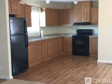 Main picture of 40 Rising Sun Ln