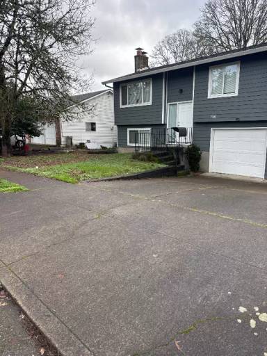 Main picture of 7300 SW 130th Ave