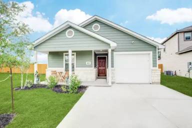 Main picture of 802 Hickory Trl