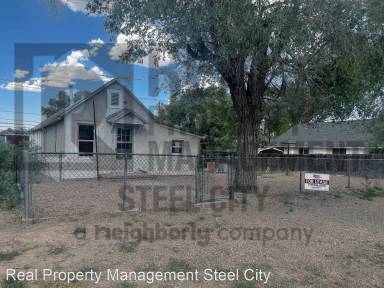 Main picture of 1911 E 3rd St