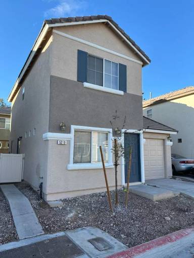 Main picture of 5219 Paradise Valley Ave