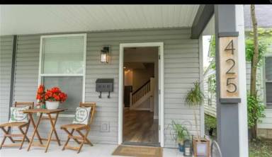 Main picture of 427 N Euclid Ave