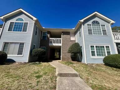 Main picture of 1910 Liberty Dr