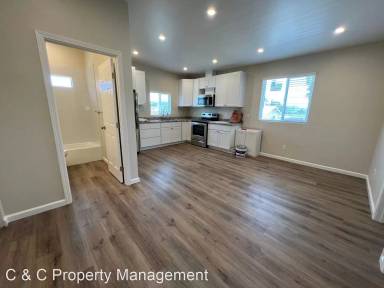Main picture of 1770 Flores St