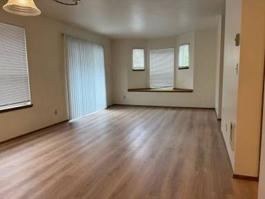 Main picture of 5254 Brooklyn Ave NE