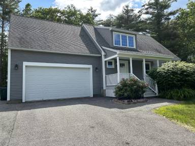 Main picture of 8 Parker Ridge Rd