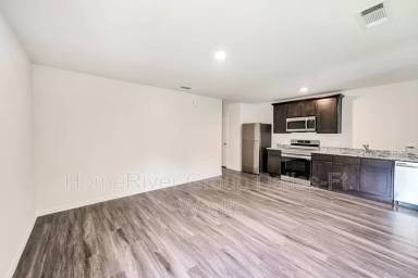 Main picture of 204 Paschall Blvd