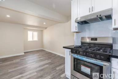 Main picture of 1724 D St