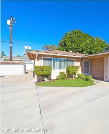 Main picture of 17111 Bastanchury Rd