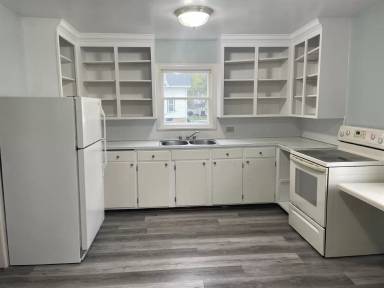 Main picture of 838 Frederick St
