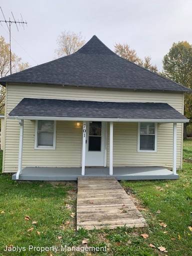 Main picture of 701 S Black St