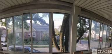 Main picture of 2902 Murray St
