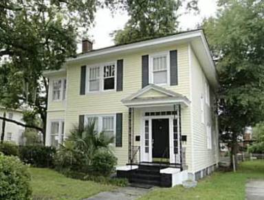 Main picture of 441 E 49th St