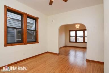 Main picture of 2827 N Milwaukee Ave