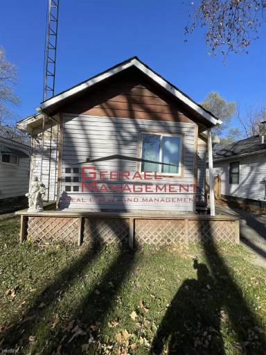 Main picture of 928 Huron St