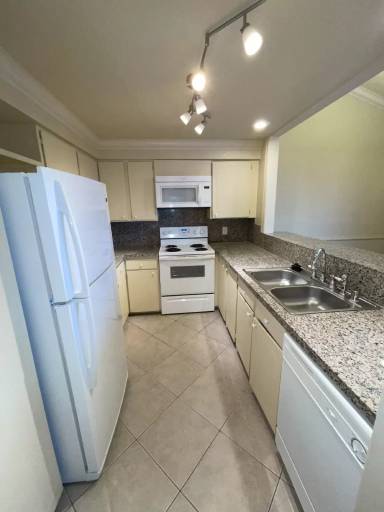 Main picture of 1319 S Puget Dr