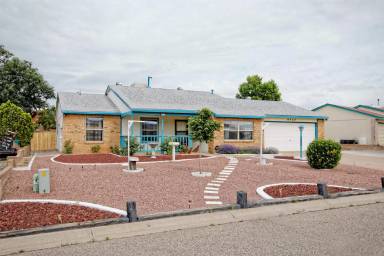 Main picture of 6420 Gambel Quail Rd NE