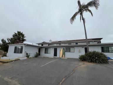 Main picture of 4455 Valeta St