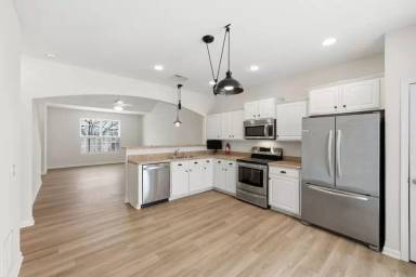 Main picture of 5786 Marble Creek St