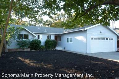 Main picture of 1419 Manhattan Way