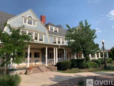 Main picture of 1315 Wood Ave