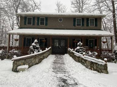 Main picture of 171 Rock Cliff Ln
