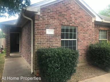 Main picture of 1507 Maglothin Ct