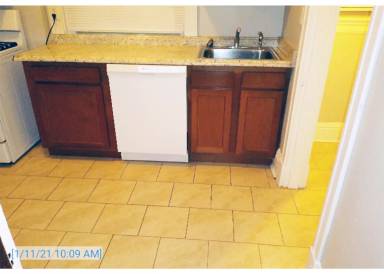Main picture of 3227 Jefferson Ave