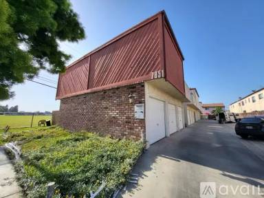 Main picture of 7851 Macdonald Dr