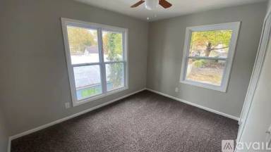 Main picture of 1101 S Main St