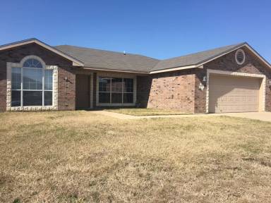Main picture of 2105 Jake Dr
