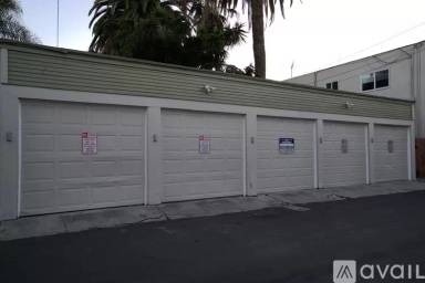 Main picture of 1123 E Ocean Blvd