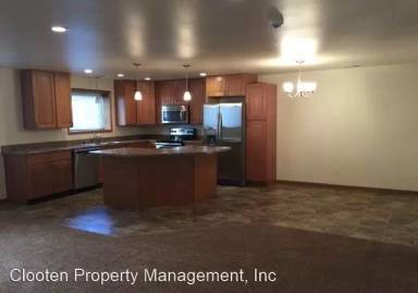 Main picture of 1011 N 33rd St