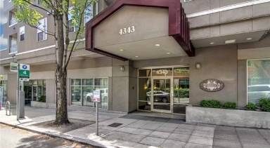 Main picture of 4343 Roosevelt Way NE Apartments