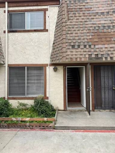 Main picture of 7292 Wyoming St