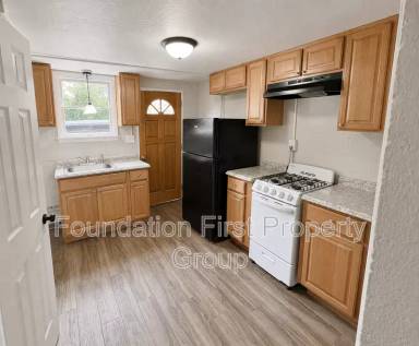 Main picture of 240 W High St