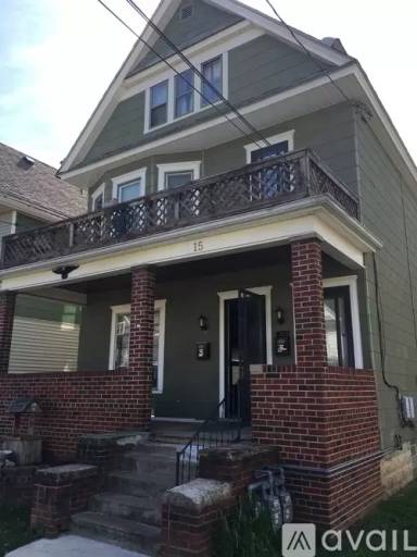 Main picture of 15 Dismonda St